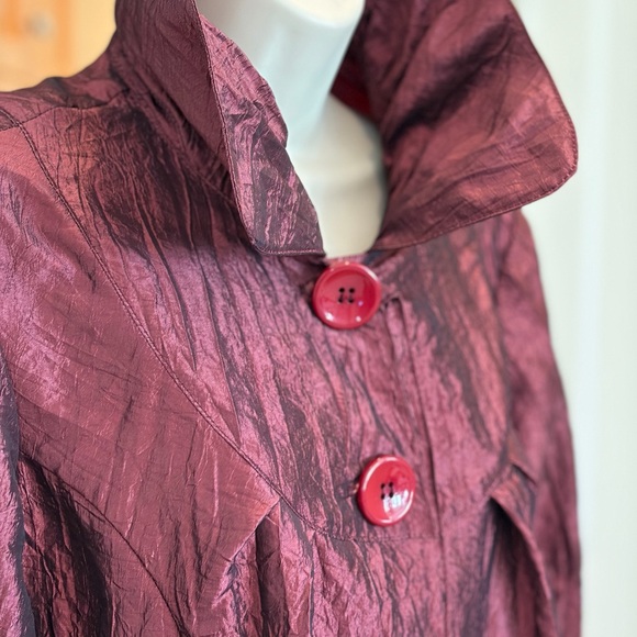 Maroon Button-Front satin jacket - Picture 6 of 8